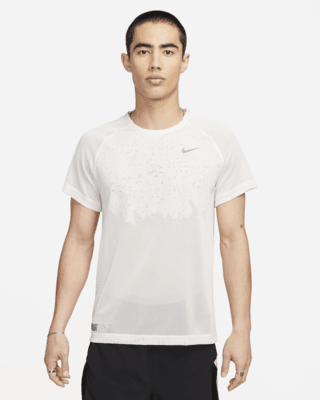 AS+M+NK+DFADV+RUN+DVN+TECHKNIT.png